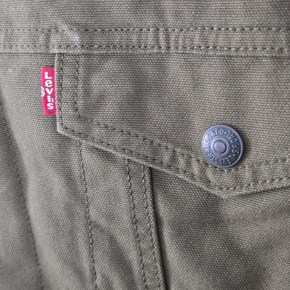 Levi's Men's Classic Fit Trucker Jacket - Dark Olive Green (XL) MSRP $108 - Picture 2 of 5